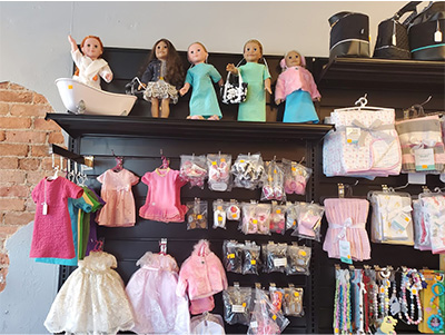 Dolls of General Store of Middlebury